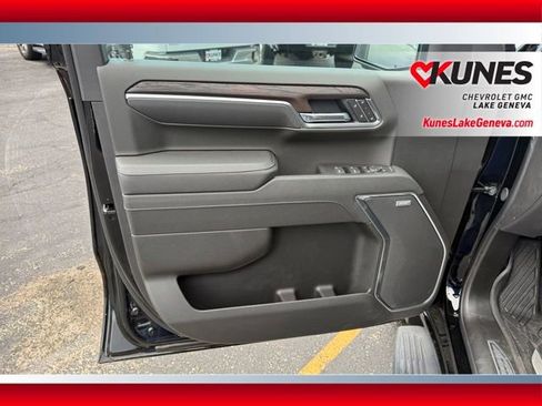 New 2026 GMC Sierra 1500 SLT w/ SLT Premium Package AWD/4WD image 15