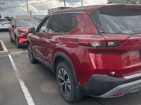 Used 2021 Nissan Rogue SV FWD image 7