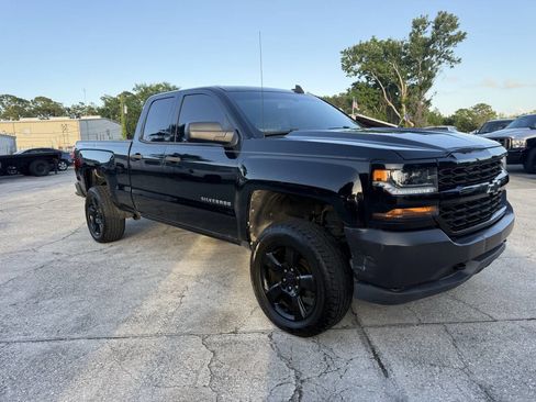 Used 2017 Chevrolet Silverado 1500 W/T w/ Black Out Edition image 7