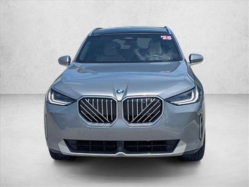 Used 2025 BMW X3 xDrive30i w/ Convenience Package AWD/4WD image 2