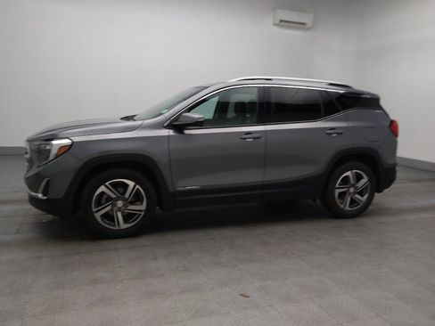 Used 2021 GMC Terrain SLT w/ LPO, Floor Liner Package FWD image 2