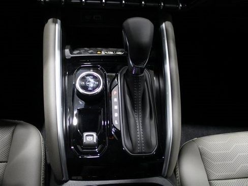 New 2026 Chevrolet Colorado ZR2 w/ Technology Package image 12