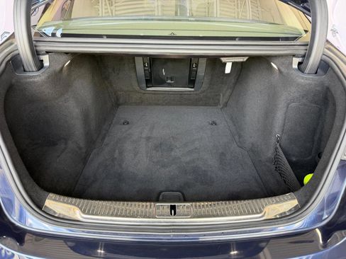 Used 2022 Mercedes-Benz S 580 4MATIC Sedan w/ AMG Line Package image 27