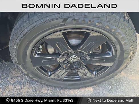 Used 2022 Honda Pilot TrailSport image 7