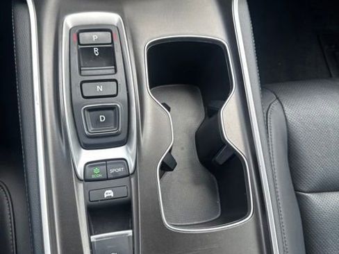 Used 2022 Honda Accord EX-L image 22