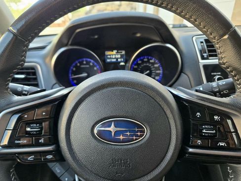 Used 2019 Subaru Outback 3.6R Limited image 26