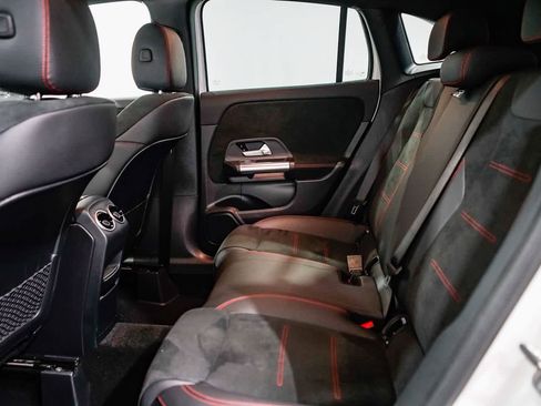 Used 2023 Mercedes-Benz GLA 250 image 17