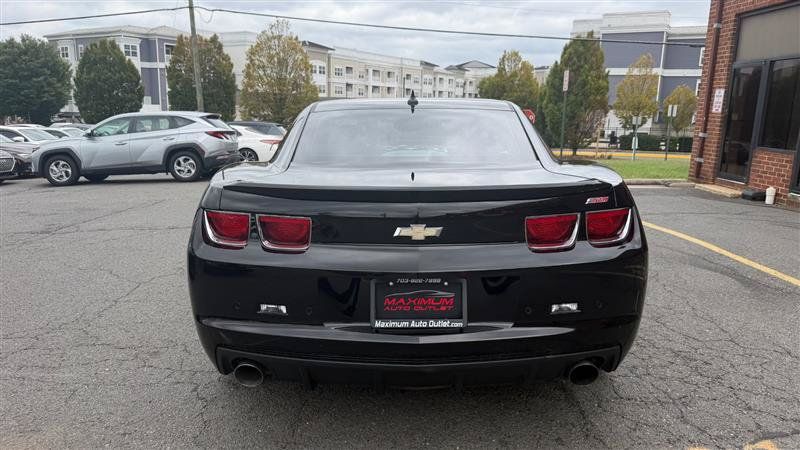 Used 2010 Chevrolet Camaro SS w/ RS Package RWD image 14