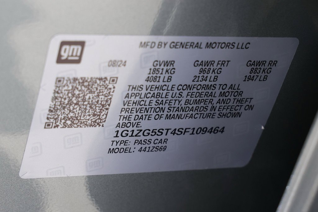 Used 2025 Chevrolet Malibu RS FWD image 32