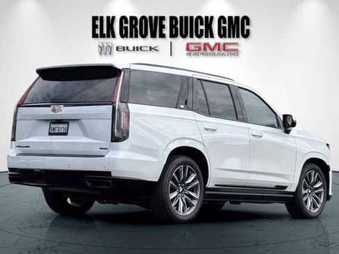 Used 2022 Cadillac Escalade Sport w/ Touring Package AWD/4WD image 4