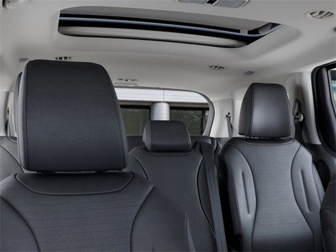 New 2026 Kia Carnival SX Prestige image 28