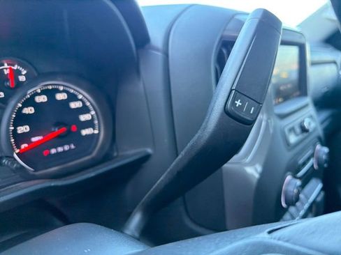 Used 2023 Chevrolet Silverado 1500 Custom image 27