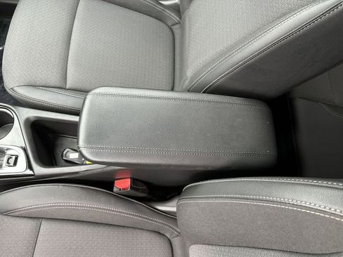 Certified 2022 Buick Encore GX Select image 25