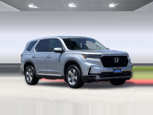 Used 2023 Honda Pilot EX-L image 7