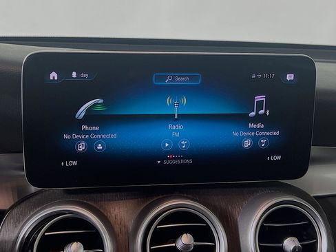 Used 2021 Mercedes-Benz GLC 300 image 27