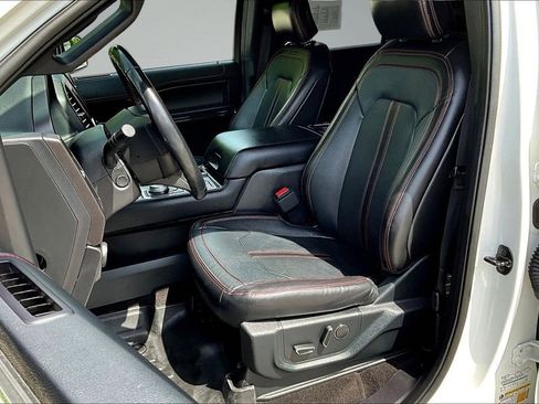 Used 2020 Ford Expedition Limited w/ Equipment Group 303A AWD/4WD image 20