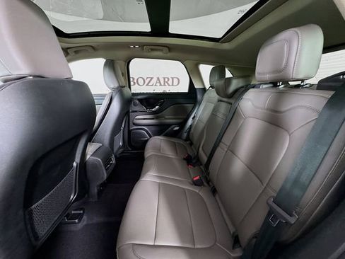 New 2026 Lincoln Corsair Premiere image 26