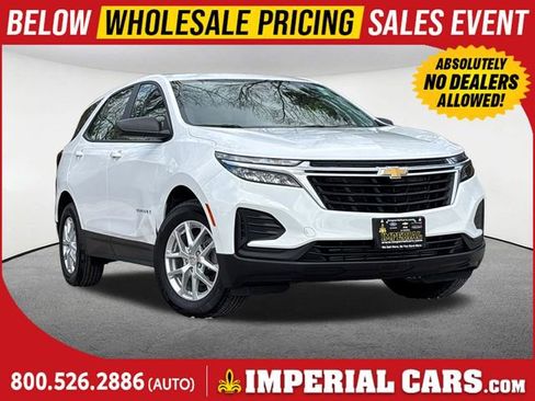 Used 2024 Chevrolet Equinox LS FWD image 1