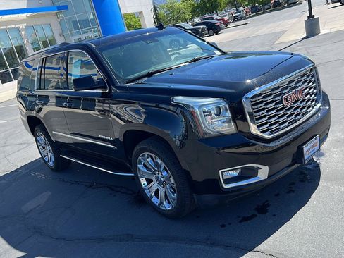 Used 2019 GMC Yukon Denali w/ Open Road Package AWD/4WD image 2