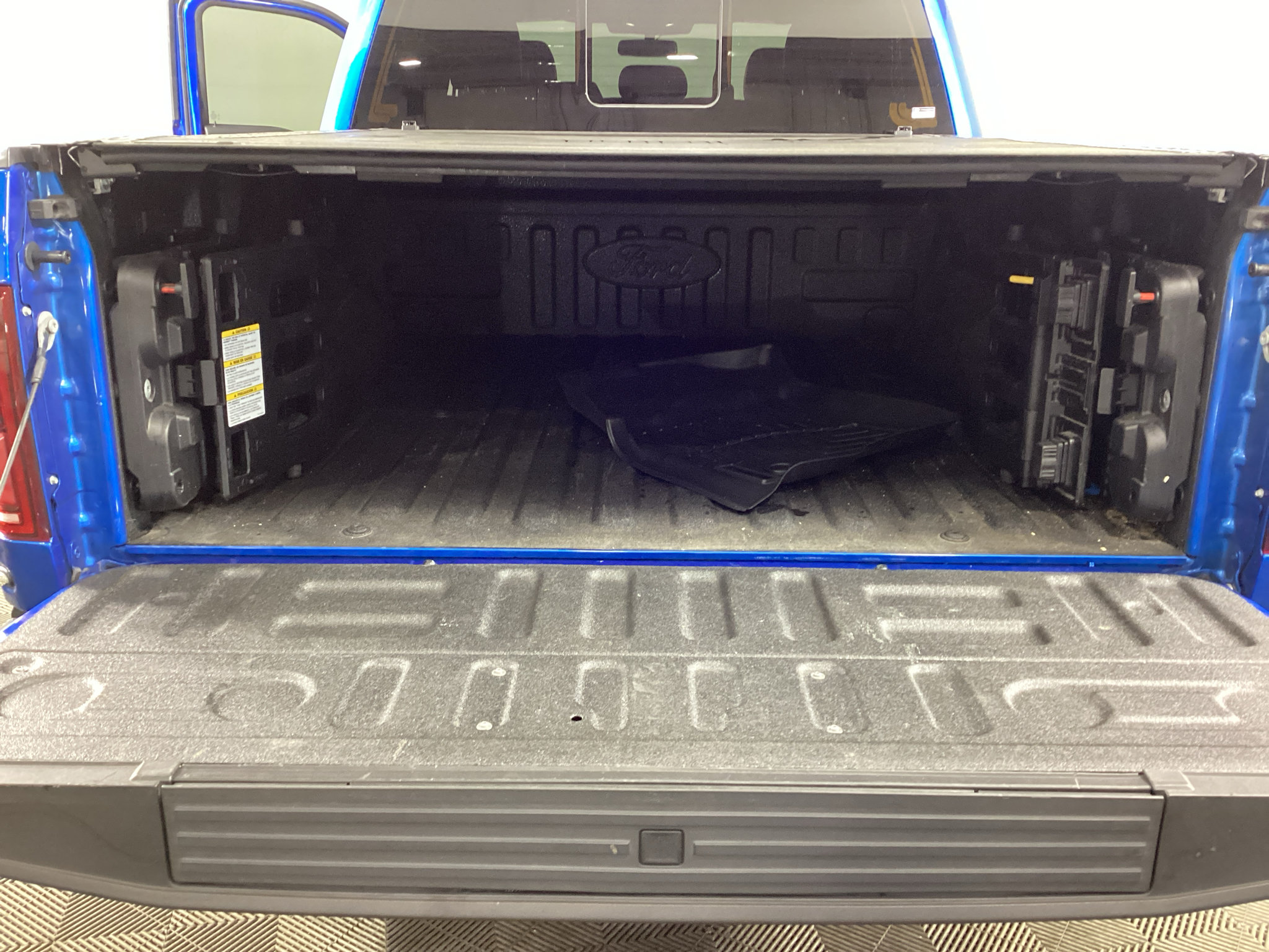 Used 2019 Ford F150 Raptor w/ Equipment Group 802A Luxury AWD/4WD image 4
