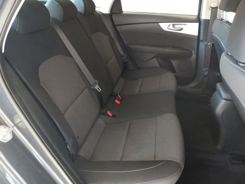 Certified 2023 Kia Forte LXS FWD image 15