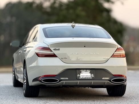 Used 2025 Genesis G70 2.5T image 4