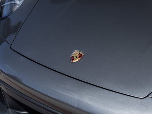 Certified 2024 Porsche 911 Carrera image 17