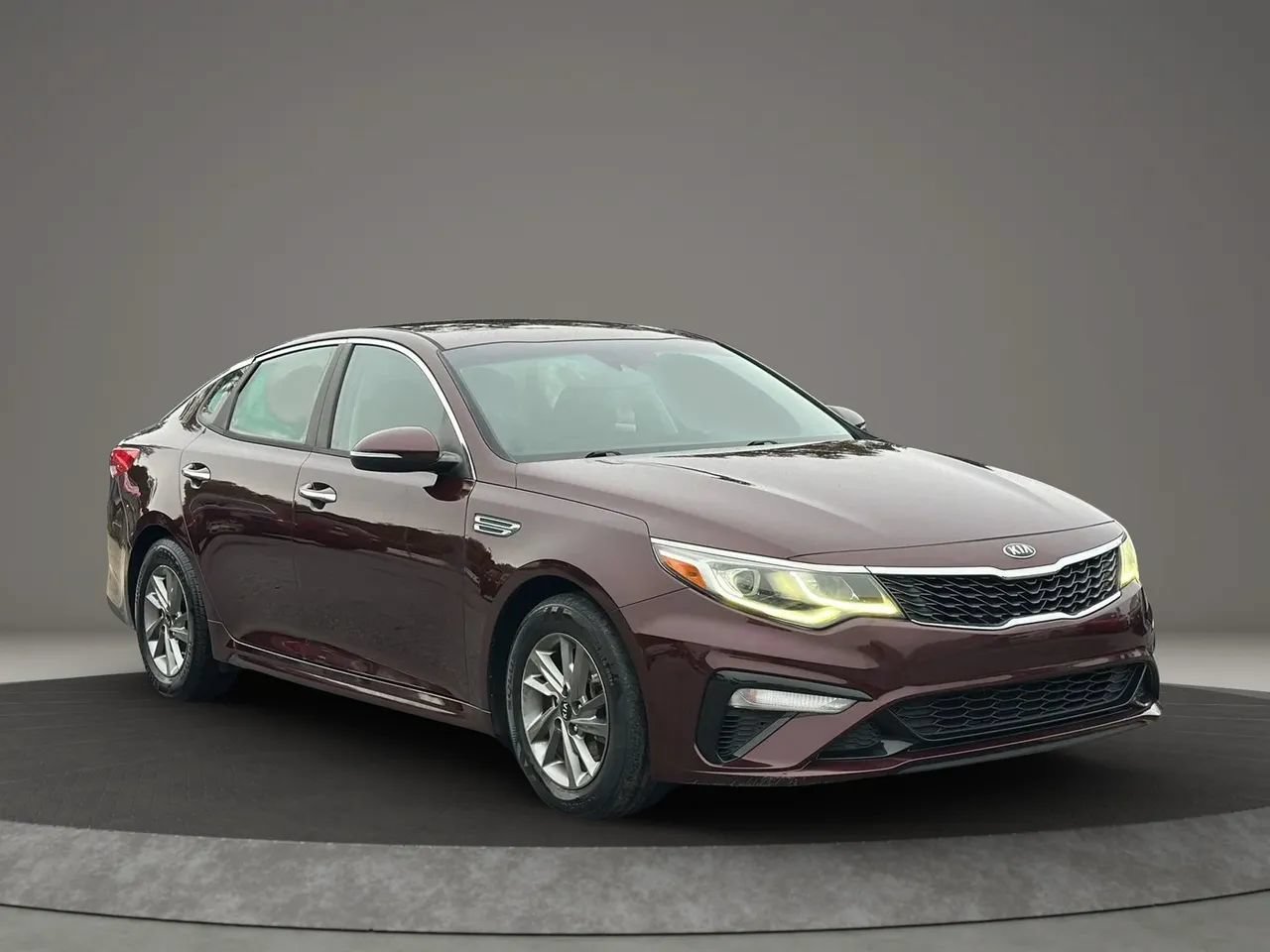 Used 2019 Kia Optima LX FWD image 3