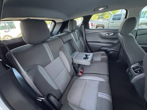 Used 2023 Chevrolet Blazer LT FWD image 25