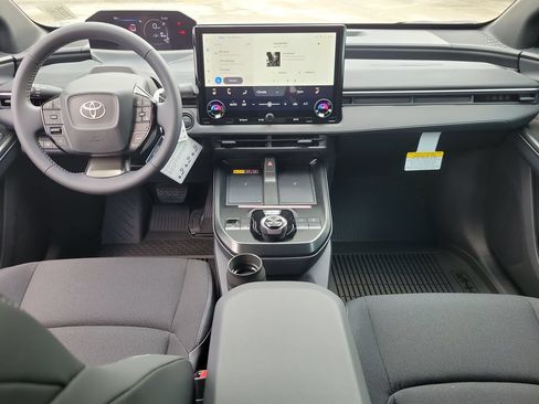 New 2026 Toyota C-HR AWD/4WD image 14