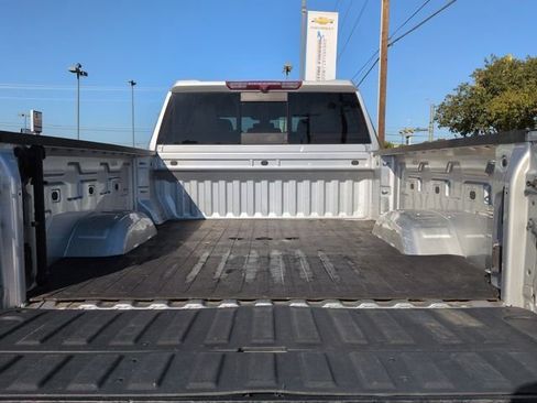 Used 2022 Chevrolet Silverado 2500 LTZ w/ LTZ Convenience Package image 24