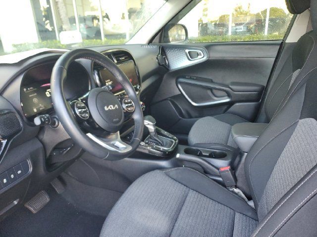 Used 2023 Kia Soul EX FWD image 18