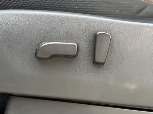 Used 2023 Nissan Frontier PRO-4X w/ Pro Convenience Package image 31