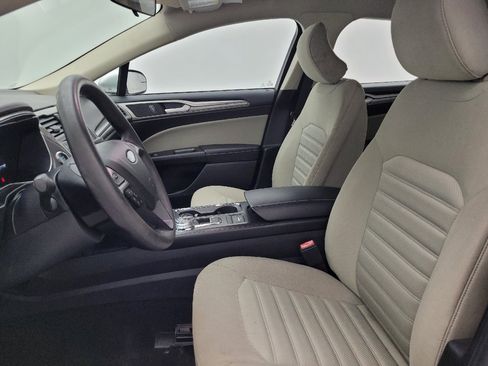 Used 2018 Ford Fusion S image 17