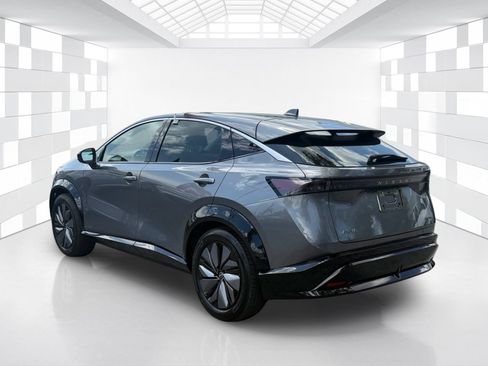 Certified 2024 Nissan Ariya FWD image 5