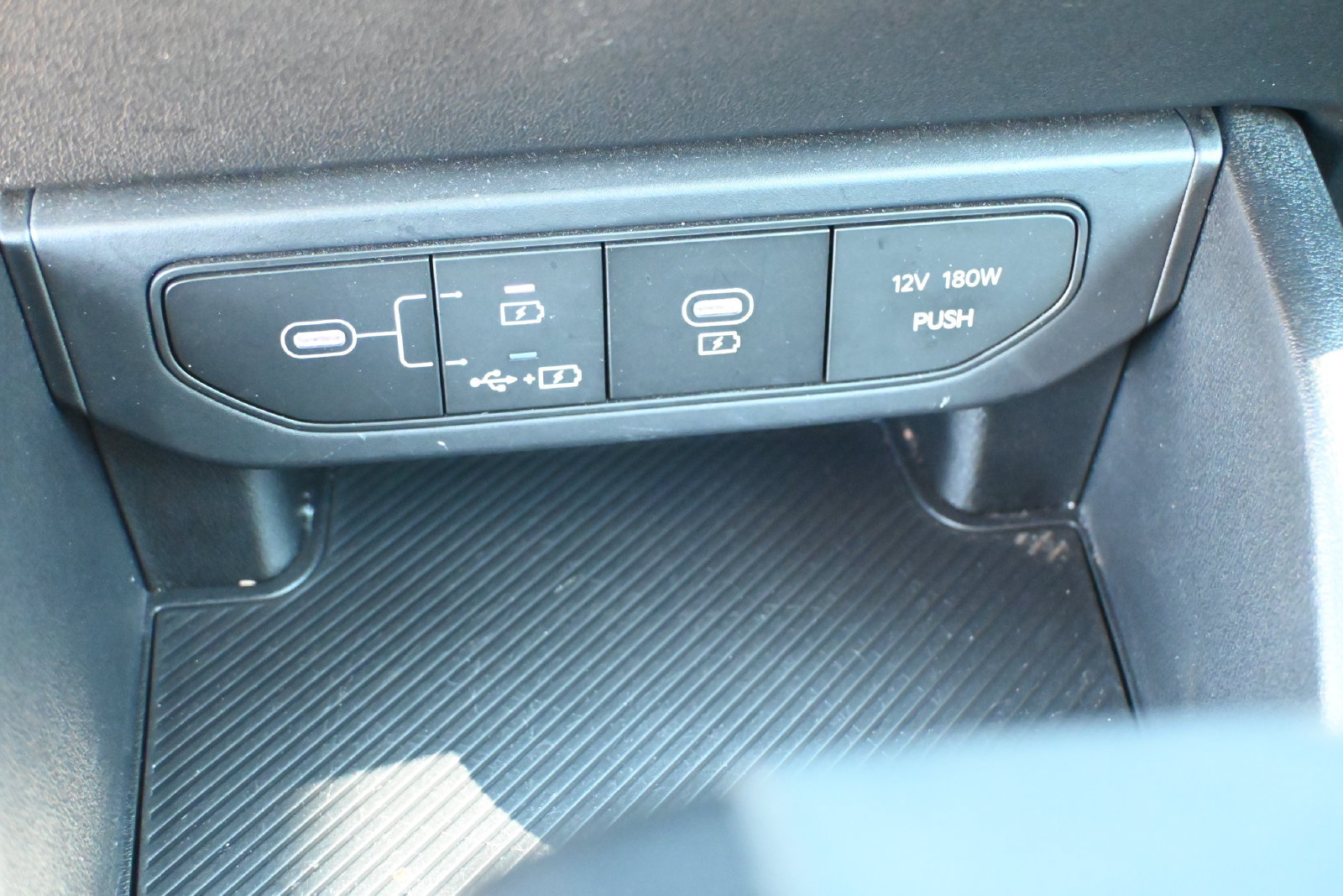 Used 2026 Kia K4 FWD image 17