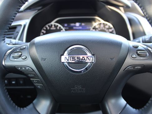 Used 2019 Nissan Murano Platinum w/ Cargo Package image 27