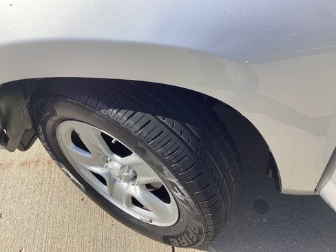 Used 2007 Toyota RAV4 4WD image 10