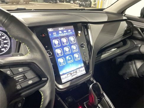 Used 2025 Subaru Outback Onyx Edition image 22