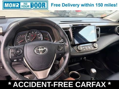 Used 2015 Toyota RAV4 Limited w/ Technology Package AWD/4WD image 32
