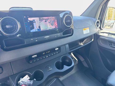 New 2026 Mercedes-Benz Sprinter 2500 image 22