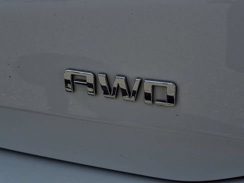 Used 2023 Chevrolet Equinox LS w/ LS Convenience Package AWD/4WD image 31