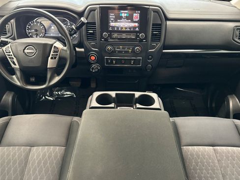 Used 2023 Nissan Titan SV AWD/4WD image 14