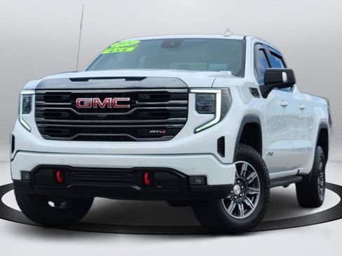 Used 2024 GMC Sierra 1500 AT4 w/ AT4 Premium Package AWD/4WD image 1