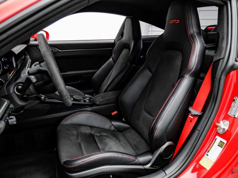 Used 2022 Porsche 911 GT3 image 38