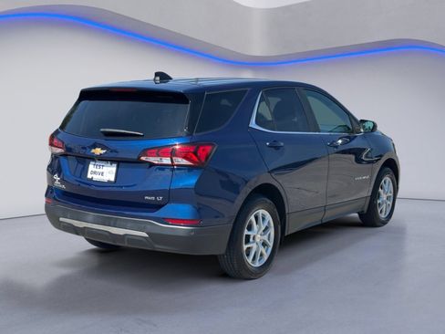 Used 2022 Chevrolet Equinox LT AWD/4WD image 3