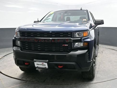 Used 2019 Chevrolet Silverado 1500 Custom Trail Boss w/ Custom Convenience Package image 2