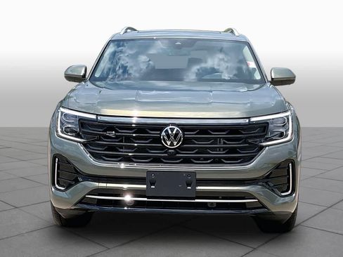 Used 2026 Volkswagen Atlas SEL Premium R-Line AWD/4WD image 4