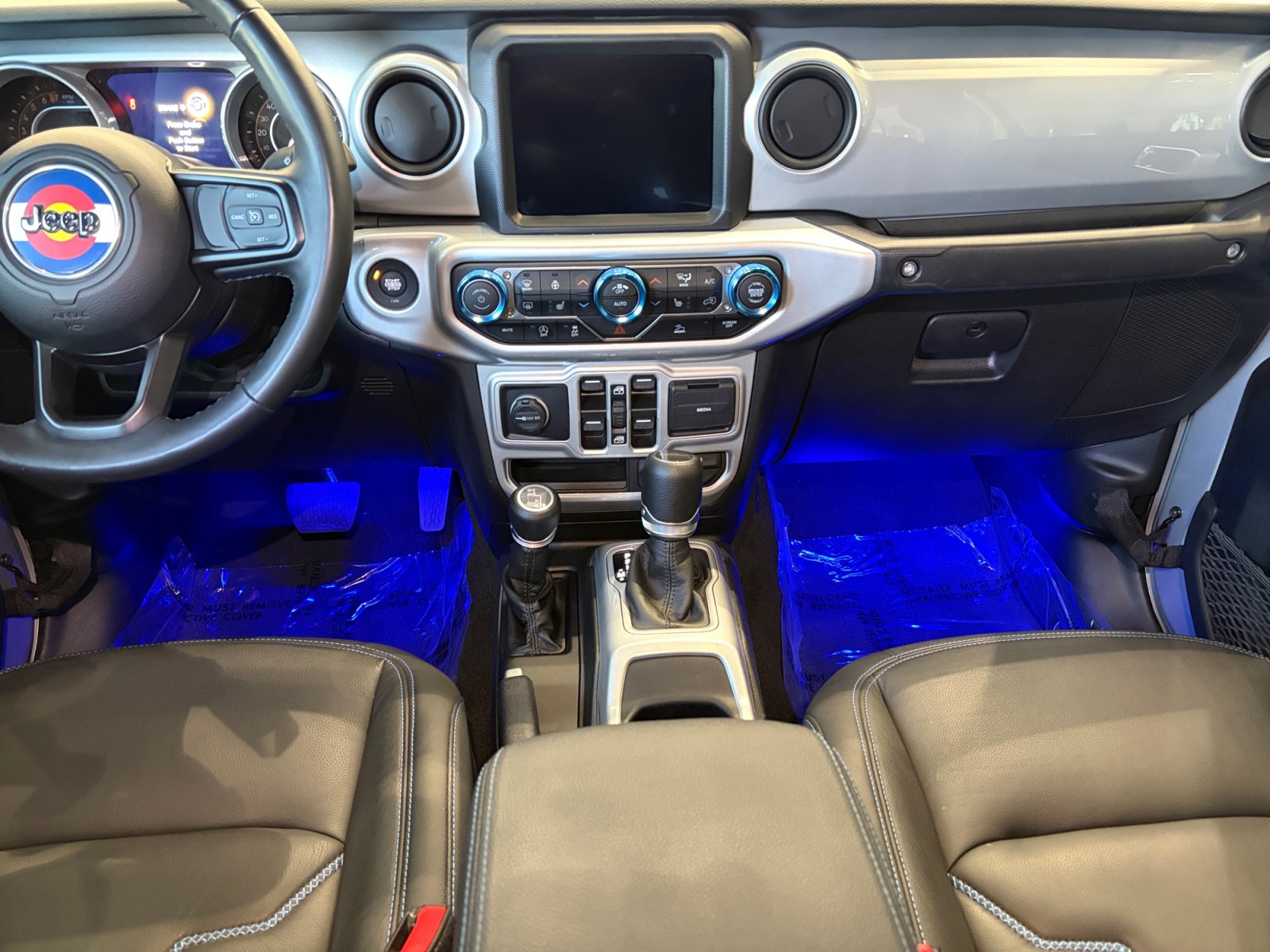 Used 2022 Jeep Gladiator Sport AWD/4WD image 13