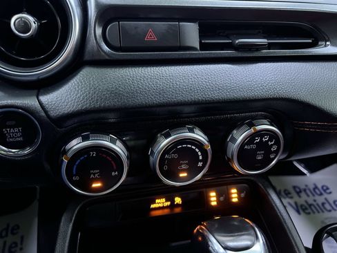 Used 2018 FIAT 124 Spider Abarth w/ Convenience Group RWD image 24